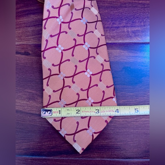 Tasso Elba Gold and Burgundy Patterned Tie - Picture 9 of 10